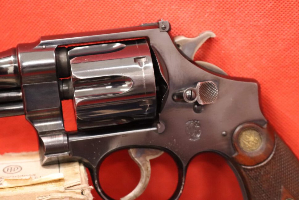 1936-Smith-and-Wesson-Outdoorsman_1309