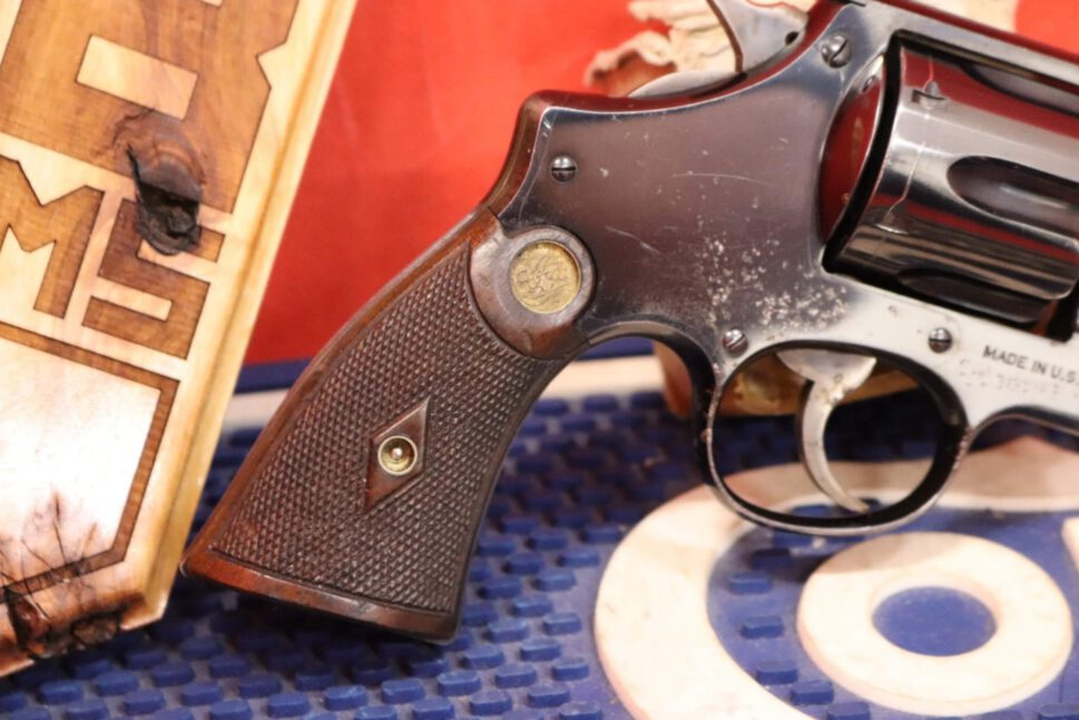 1936-Smith-and-Wesson-Outdoorsman_1320