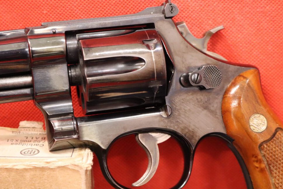 1978-Smith-and-Wesson-27-2-357 Magnum_0739