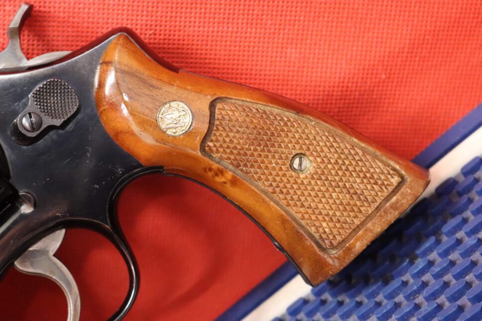 1978-Smith-and-Wesson-27-2-357 Magnum_0740