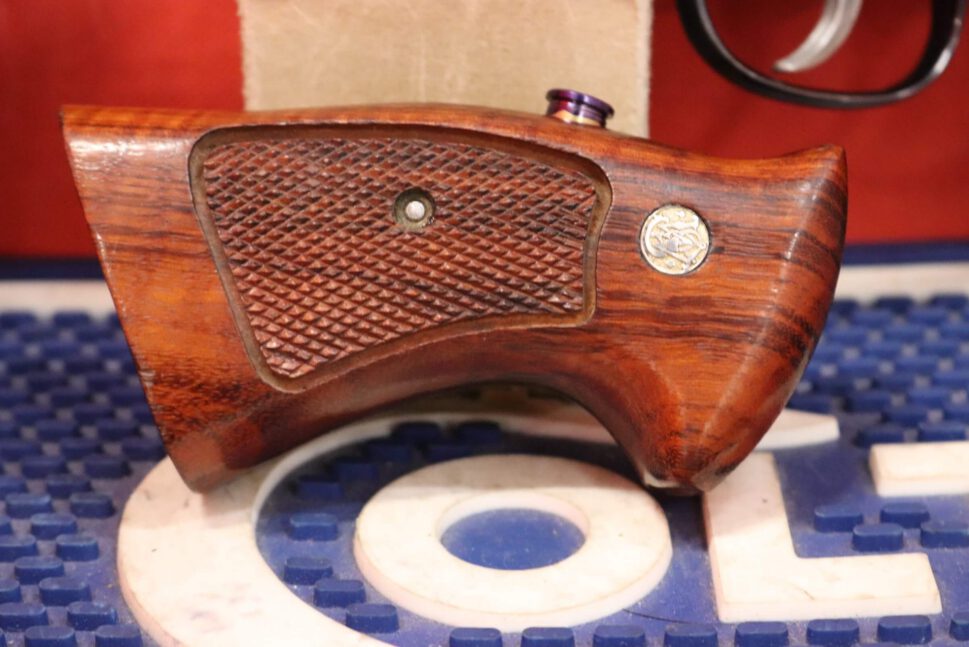 1978-Smith-and-Wesson-27-2-357 Magnum_0743