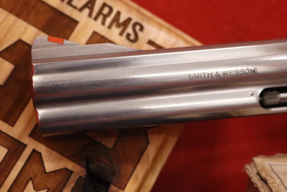 1996-Smith-and-Wesson-686-4_1437