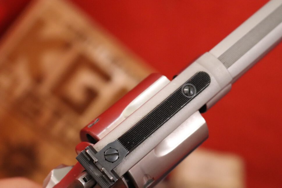 1996-Smith-and-Wesson-686-4_1440