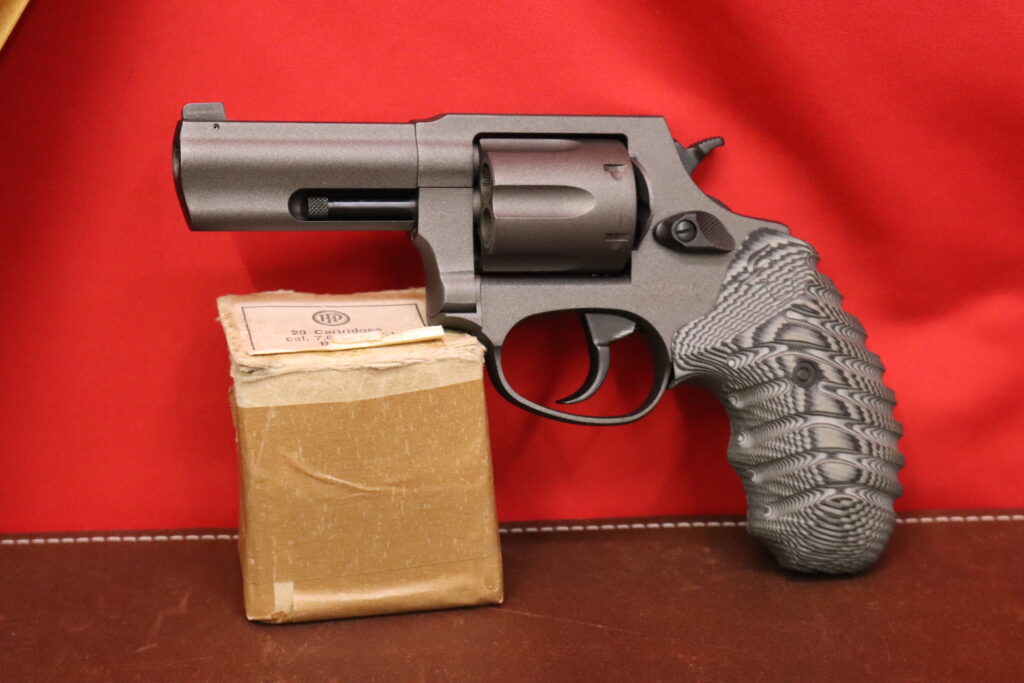 As New Taurus 856 3" Cerakote -- 38 Sp +P