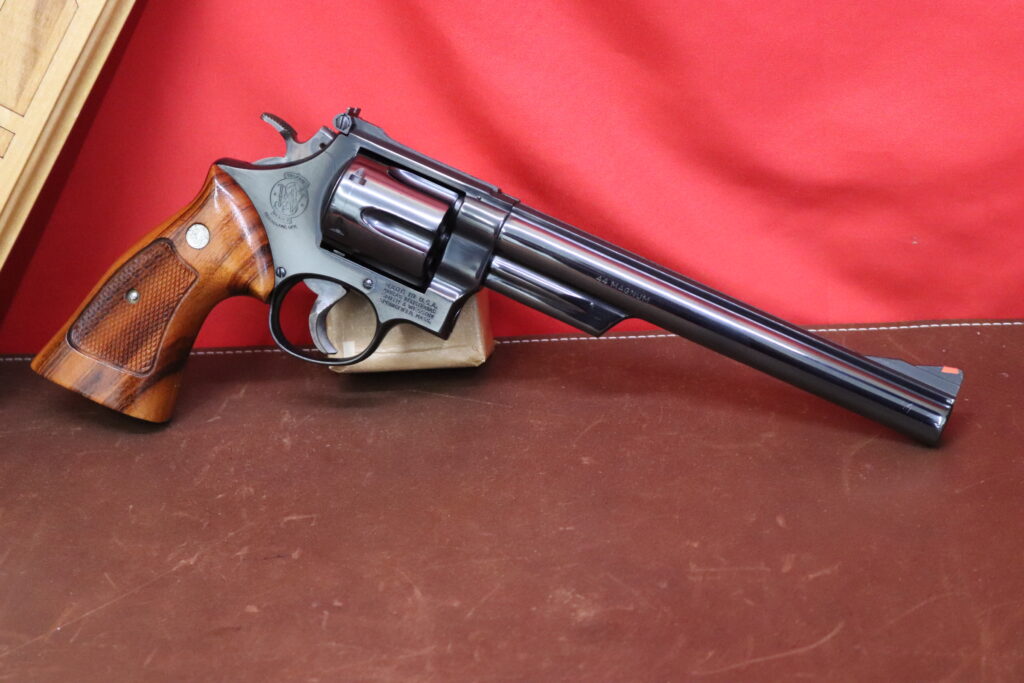 ~1979 Smith & Wesson 29-2 -- 8 3/8" -- 44 Magnum