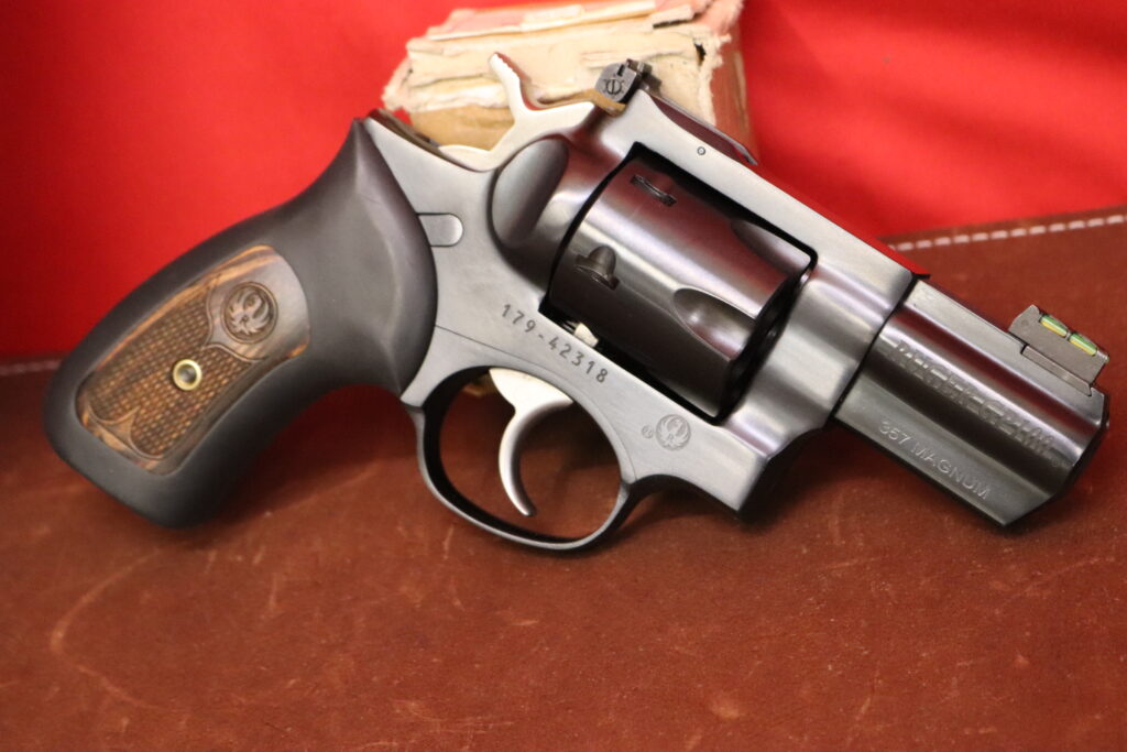 As-New Ruger GP100 -- TALO Snub Nose Blued 357 Magnum -- #17942318