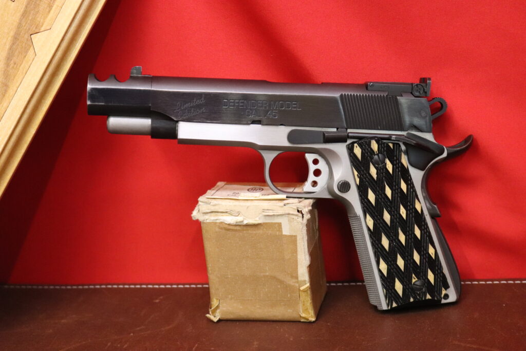 Vintage Springfield Armory Limited Edition DEFENDER -- Factory Comp Gun -- #NM155740