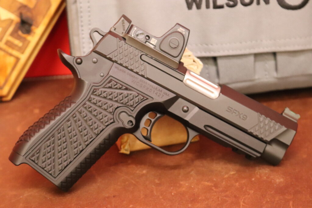 Wilson Combat SFX9 -- Double Stack 9mm Trijicon RMR -- CUSTOM LEATHER -- WCSFX01427