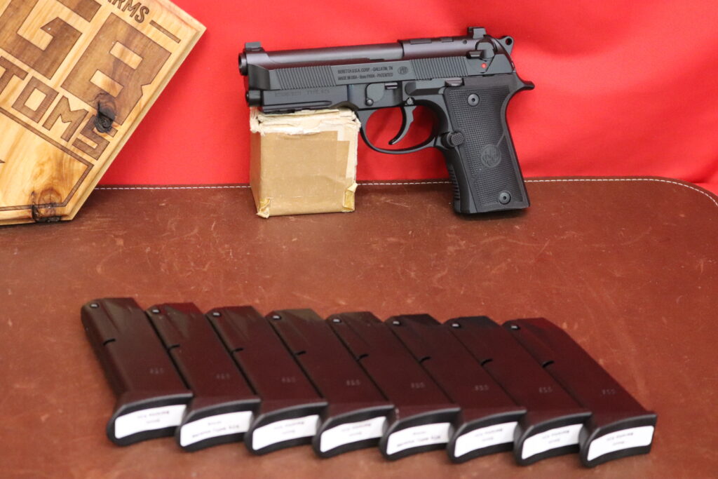 Beretta 92X Compact RDO -- 9mm EIGHT magazines -- 92X0078221