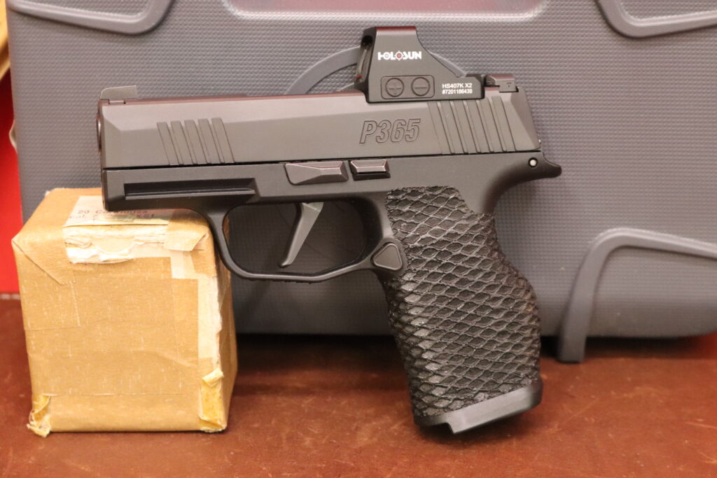 Boresight Solutions Custom Sig Sauer P365XL -- 9mm Holosun - 66B855827